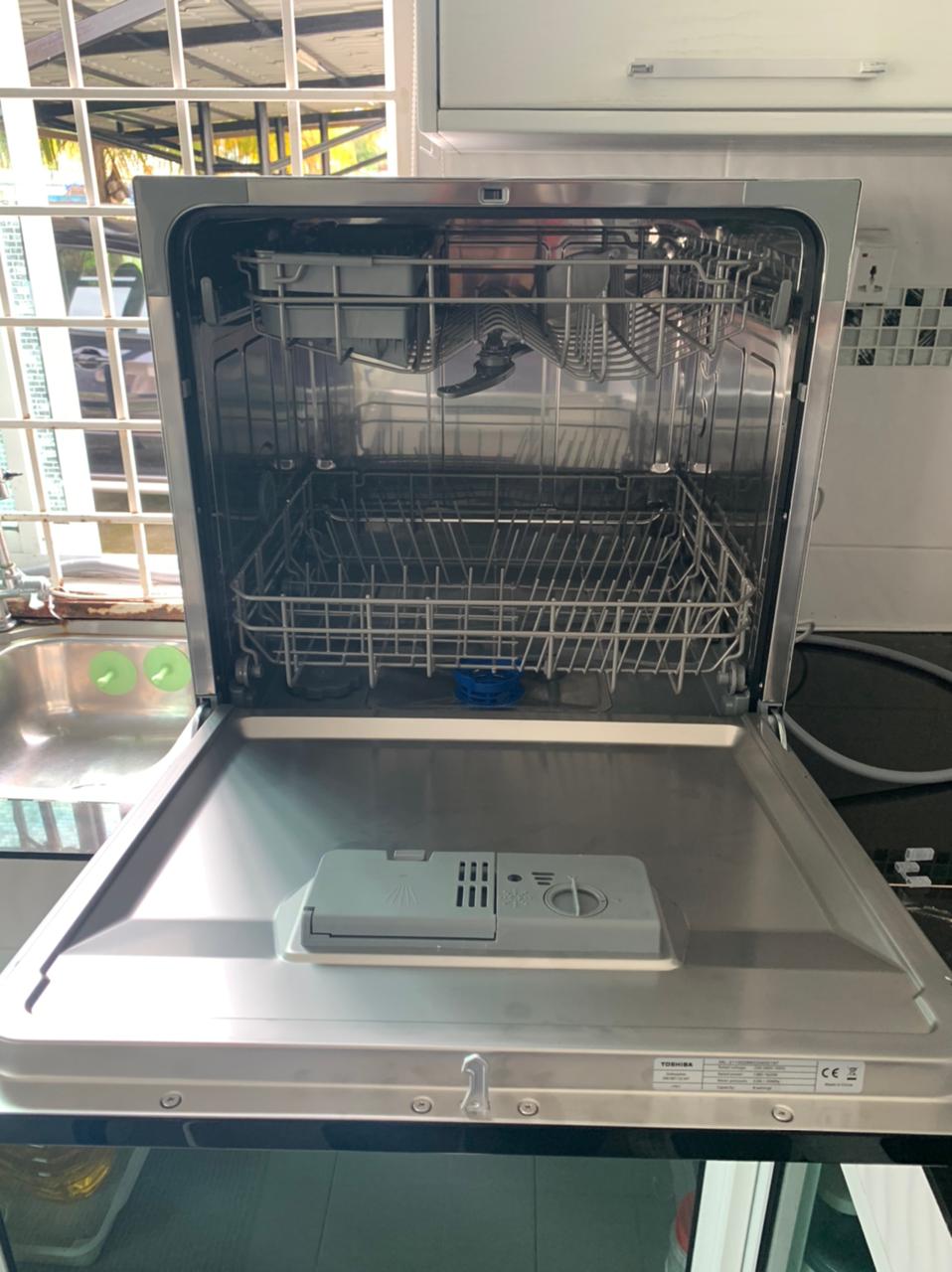 Toshiba Counter Top Dishwasher - DW-08T1(S)MY